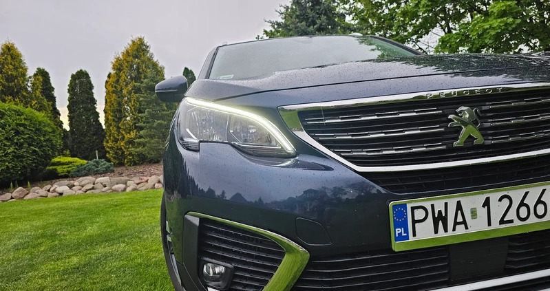 Peugeot 5008 cena 81900 przebieg: 101000, rok produkcji 2017 z Siemianowice Śląskie małe 562